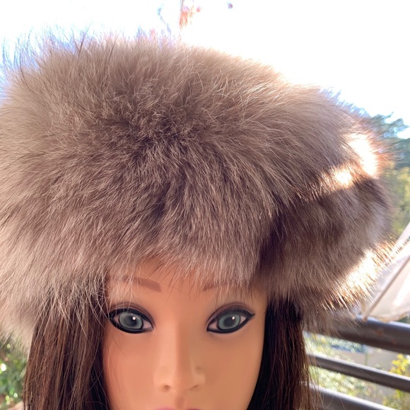 Fox fur handmade Russian hat main image 5